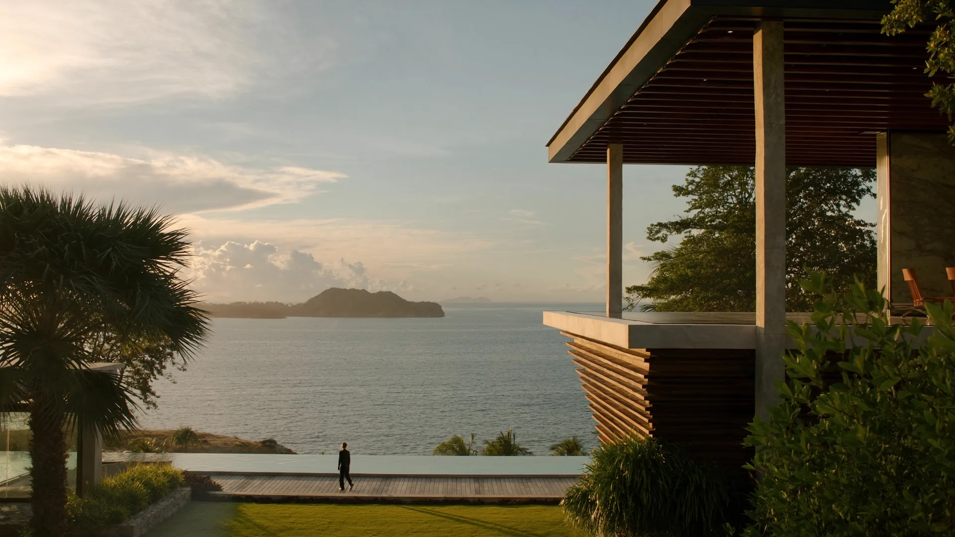 Villa privada sobre el Pacífico en las Islas Perlas, Panamá, a la hora dorada